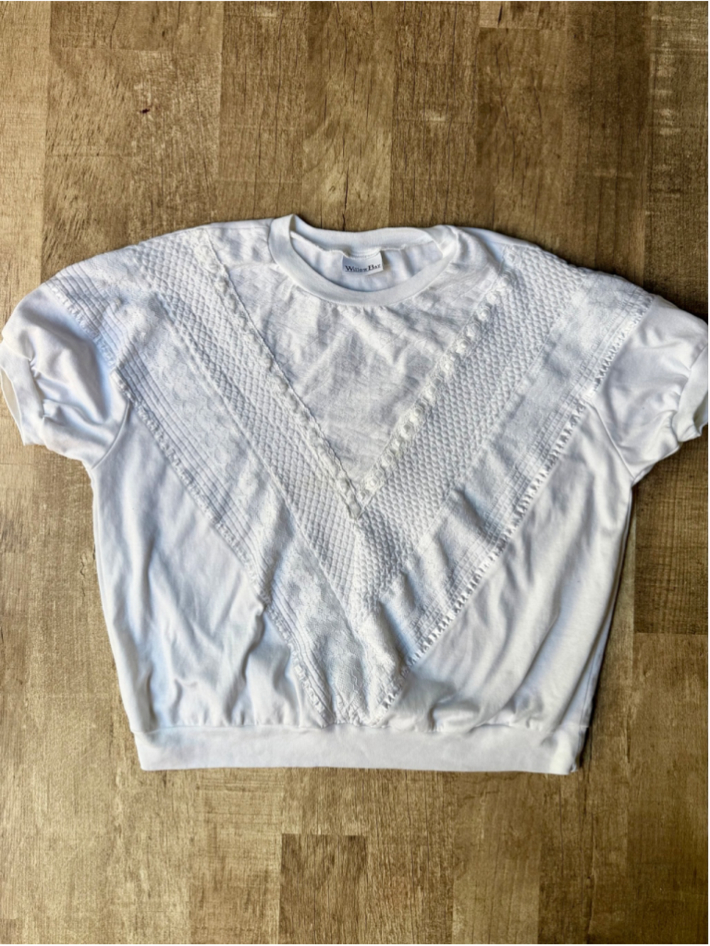 Vintage 1980s Willow Bay White Crochet Lace Chevron Short Sleeve Top